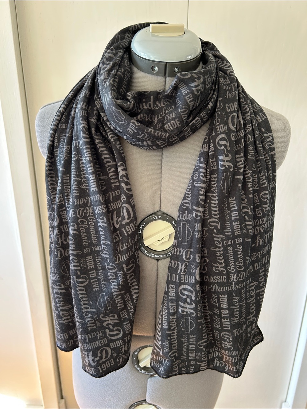 Harley Davidson Black and Gray Script Logo Scarf Y2K